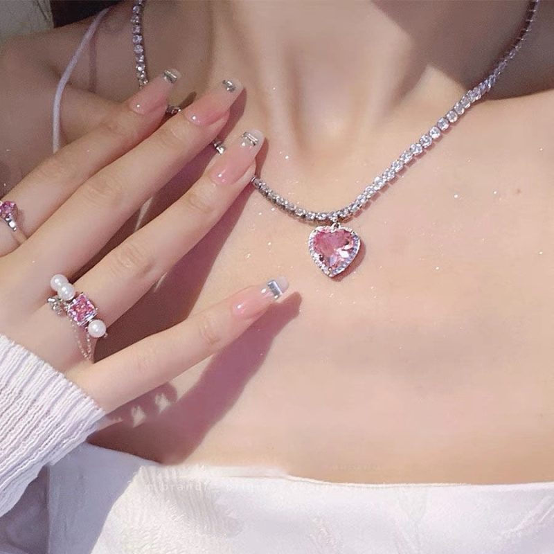 Cute Heart Shape Alloy Plating Women's Pendant Necklace Ear Studs