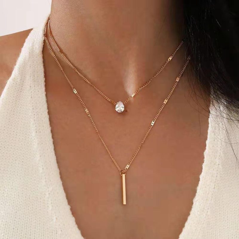 Stainless Steel 18K Gold Plated Simple Style Plating Solid Color Artificial Rhinestones Necklace